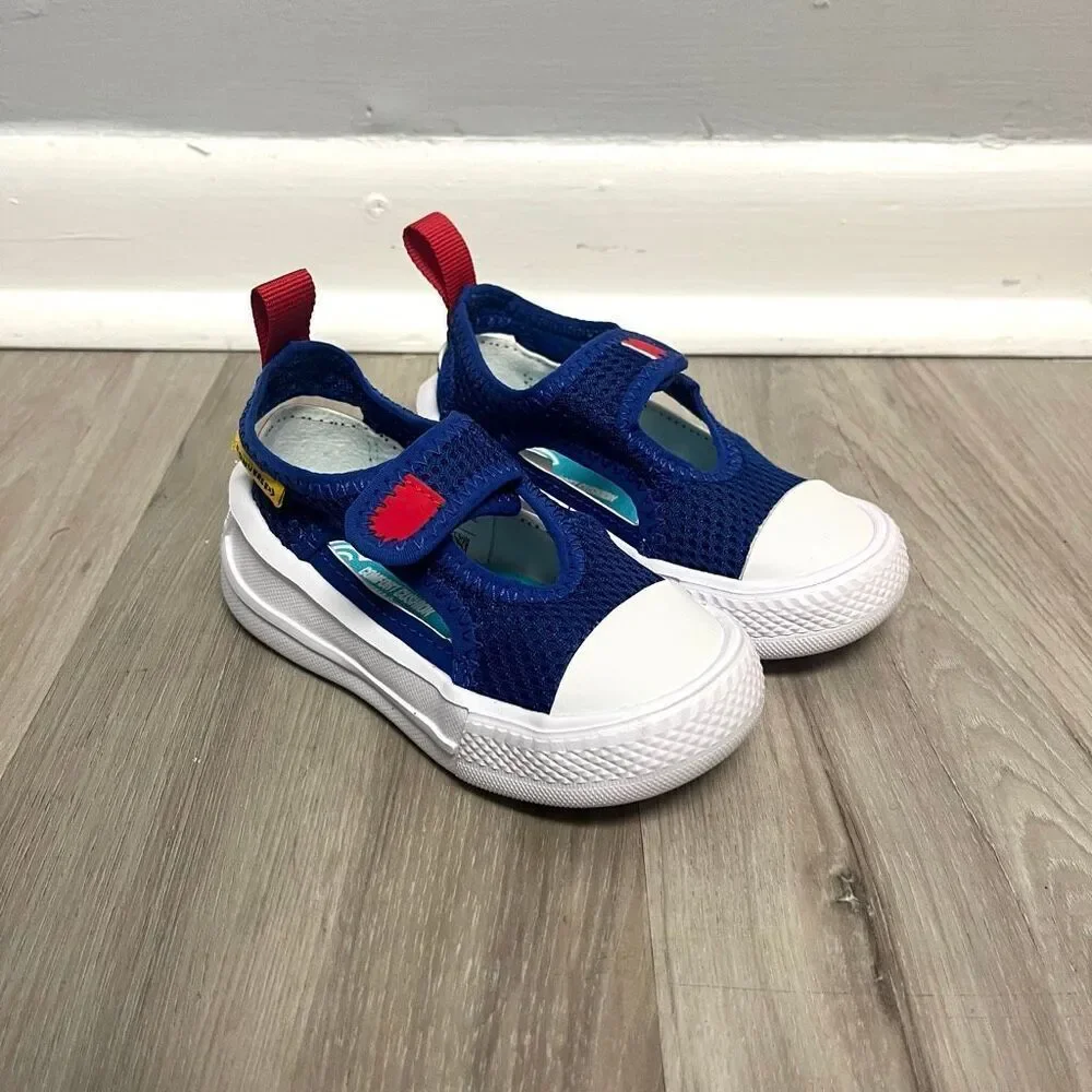 Converse Blue Hook and Loop Strap Ultra Sneaker Sandals in Kids Size‎ 6